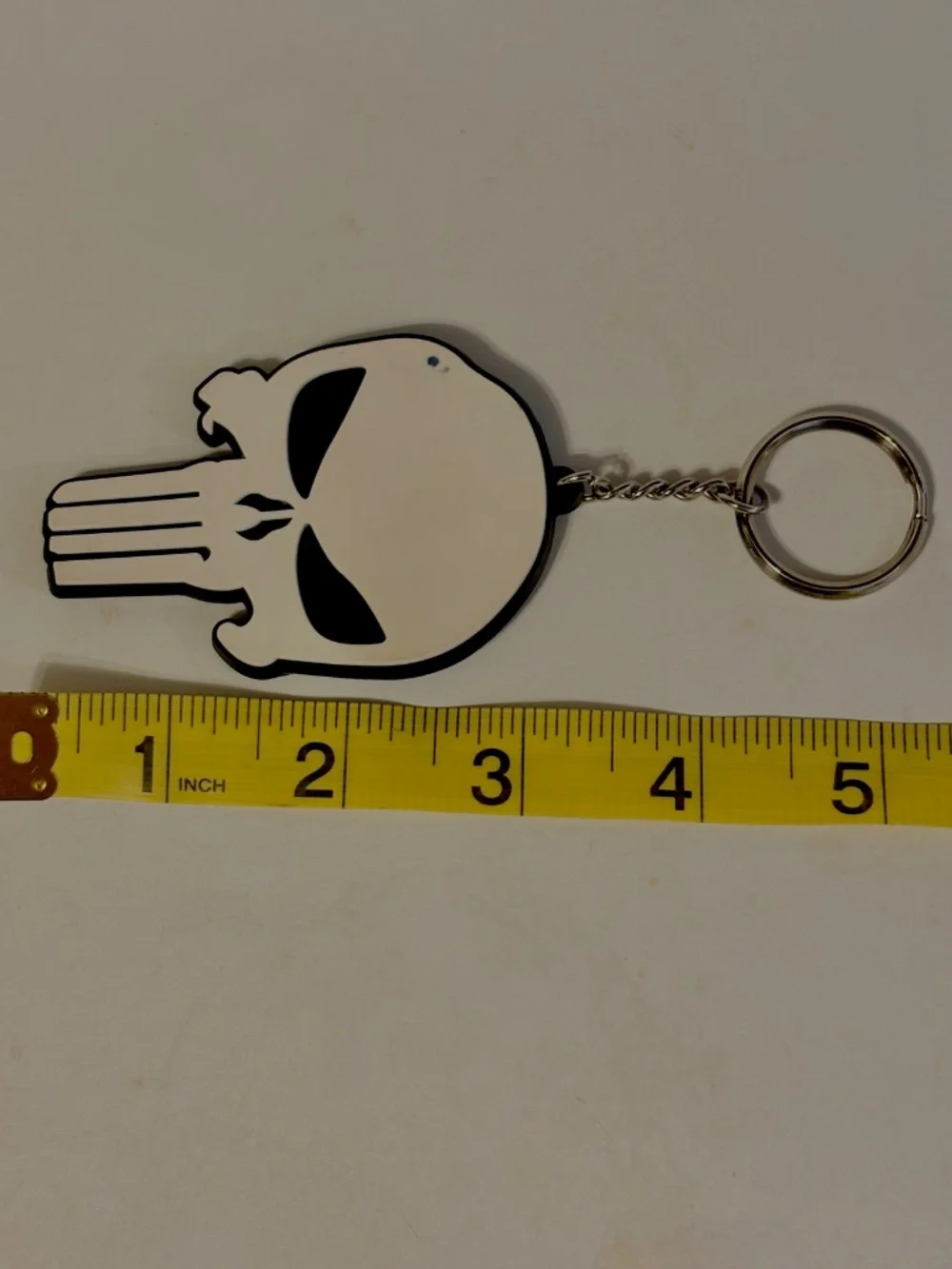 Marvel Punisher Logo Retro Rubber Keychain 2006 Retired Vintage Y2K Lions Gate